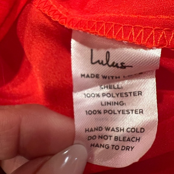 - Lulu’s Always A Dreamer Red Chiffon Tiered High-Low Dress Sz: M - Picture 13 of 13